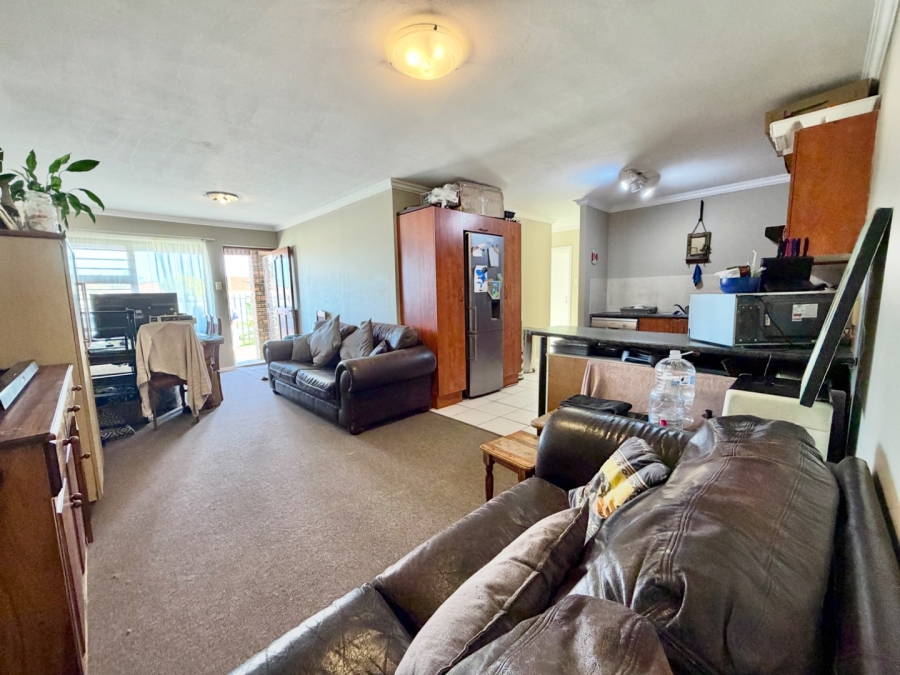 3 Bedroom Property for Sale in Kabega Park Eastern Cape